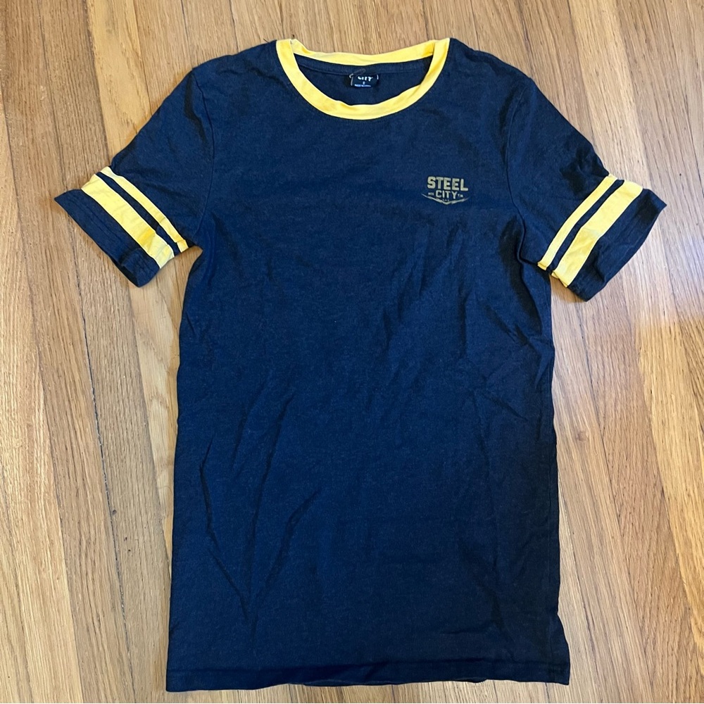 Steel City Black and Yellow Women’s Fitted Athletic Short Sleeve Tee - Size S